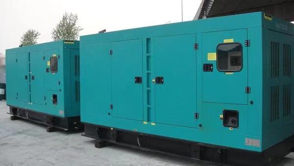 鲁甸康明斯400kw大型柴油二手发电机组 鲁甸康明斯400kw大型柴油二手发电机组