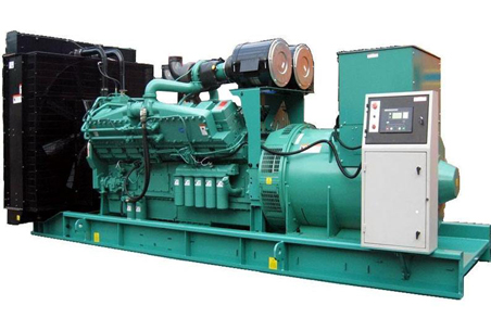鲁甸570kw康明斯柴油发电机组图片 鲁甸570kw康明斯柴油发电机组图片